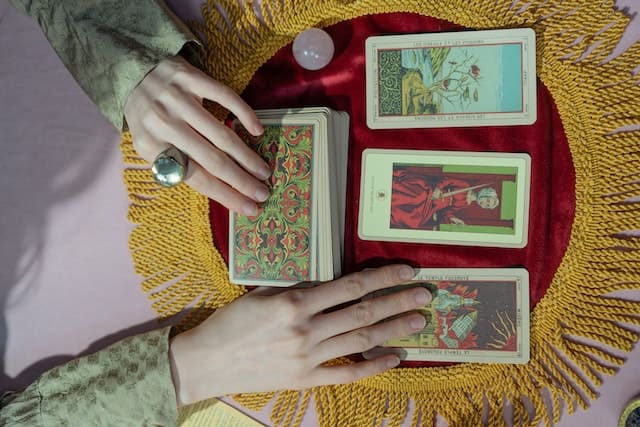 Cartas de tarot que indican dinero