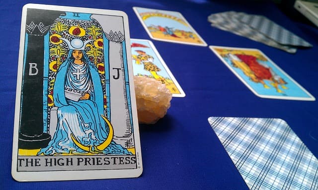 ¿Cómo hacer las preguntas correctas al tarot?
